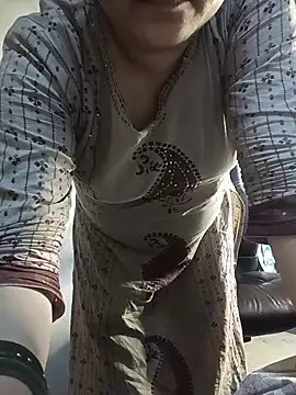 naughtymadam webcam