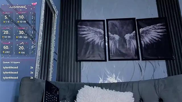 Modèle: Angel-dragun