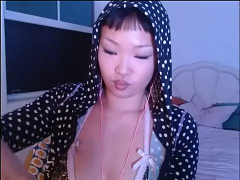 LLspinzz webcam