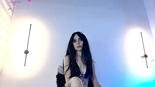 Alice_noir webcam