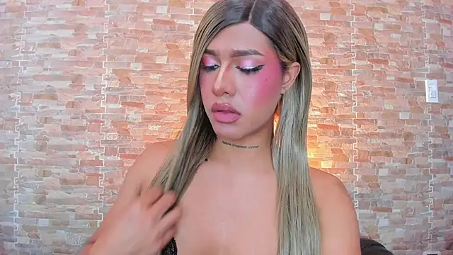 Dreams_Chloe webcam