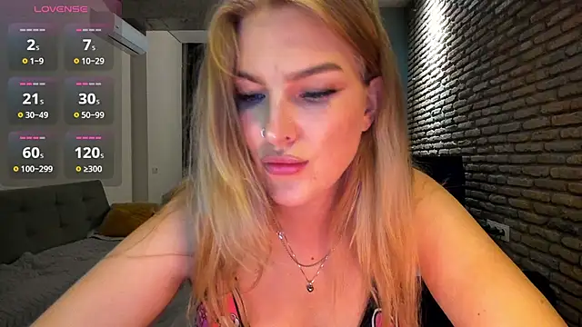fifteenpoem webcam