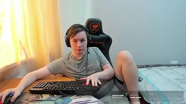 iliaskrislove live cam on StripChat