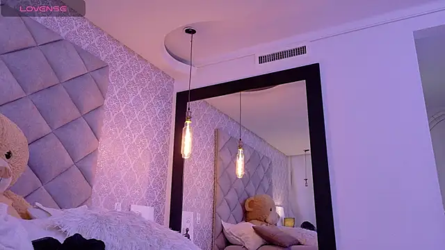 Sasha_Sin webcam