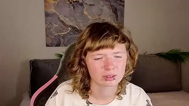 VioletDesiree webcam
