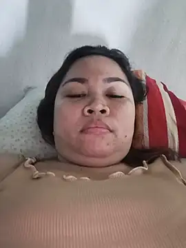 Sweetlorie_83 webcam