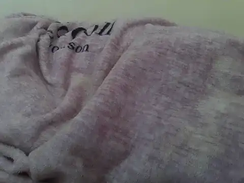 Midnight_doll01 live cam on StripChat
