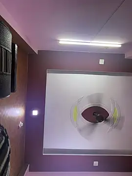 Curvy_GX webcam
