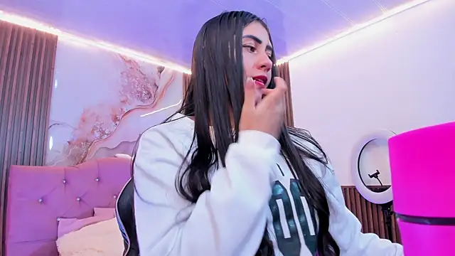Kiara_tay webcam