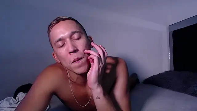 angel_sensual95 webcam