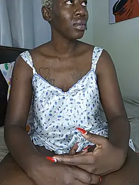 SquirtQueen16 webcam
