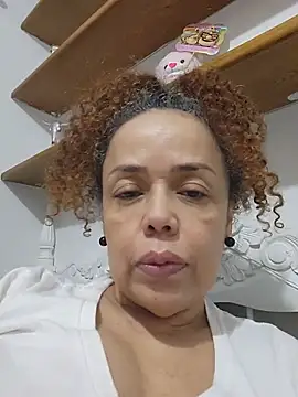 badmicaela1 (F mature) - Off shirt pussy zoom 3 mimuts