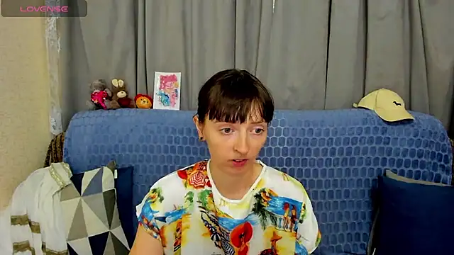 TayanaJons webcam