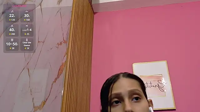 yourcuteneighbourr webcam