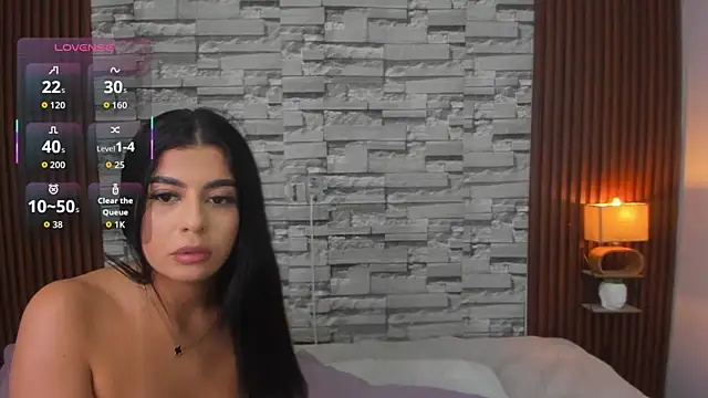 sophia_deluxe18 webcam