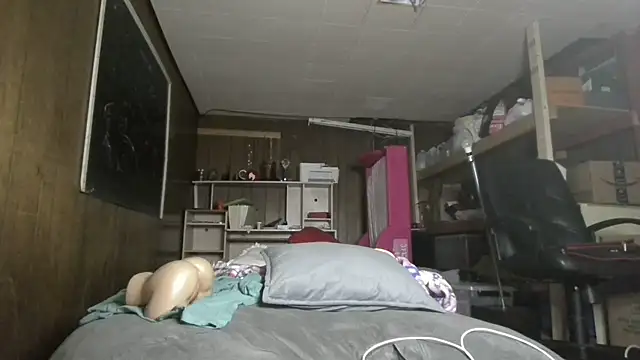 Freakslut007