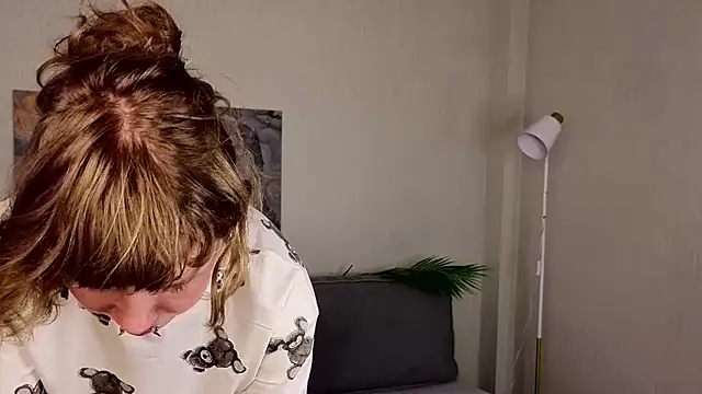 VioletDesiree webcam