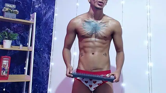 kai_storm77 webcam