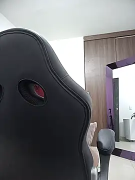 Michel_Jones webcam
