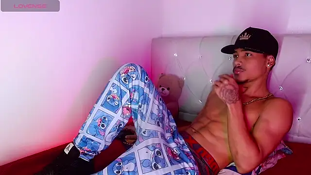 Angel_foxc13 webcam