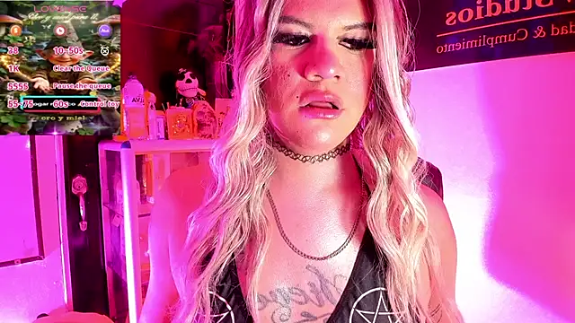Model: mistressparty