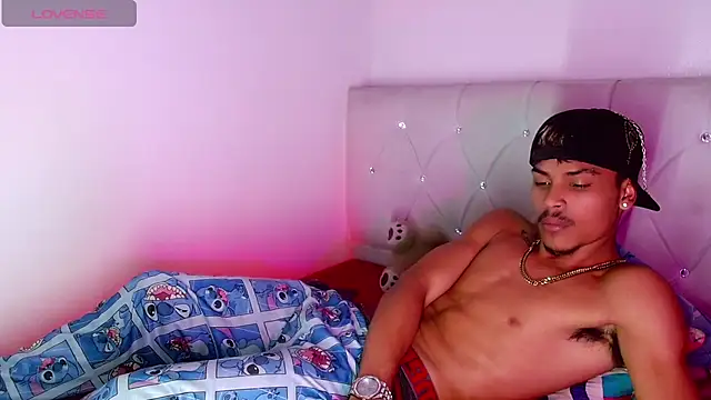 Angel_foxc13 webcam