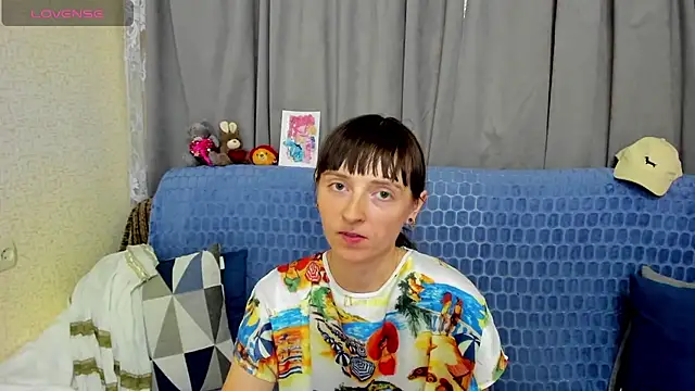 TayanaJons live cam on StripChat