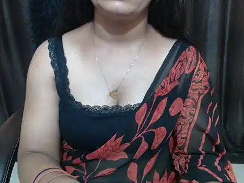 Kudi_Kiyara webcam