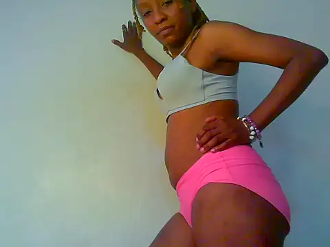 Slim_doli live cam on StripChat