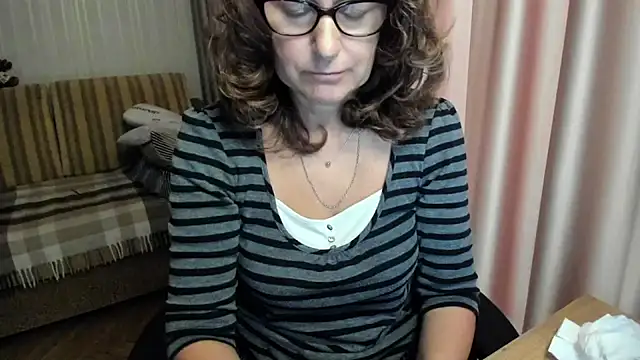 Laura Oven (Lauraoven)