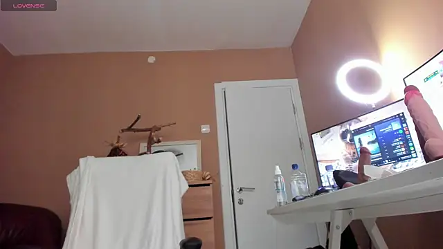 KaylaLaine webcam