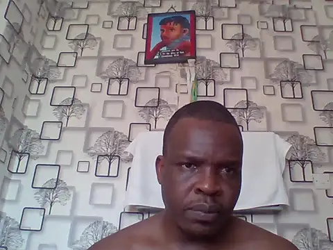 Chumba_001 live cam on StripChat