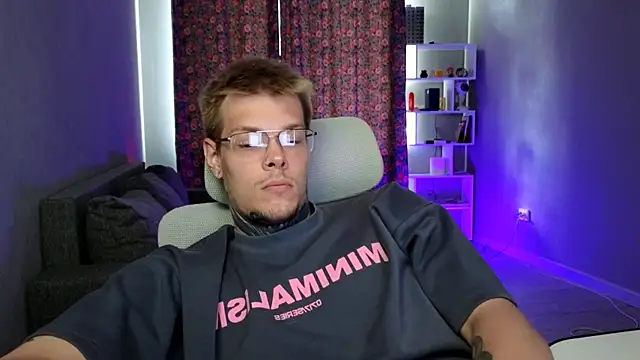 DENIS_HERE webcam
