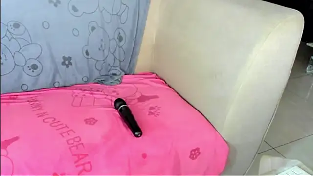 HotBiPaar live cam on StripChat