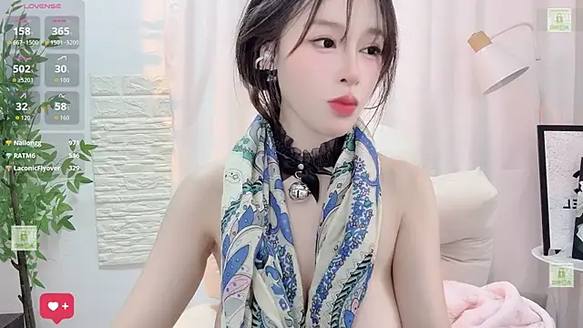 yoyo_520 (F young) - 指定脫一件