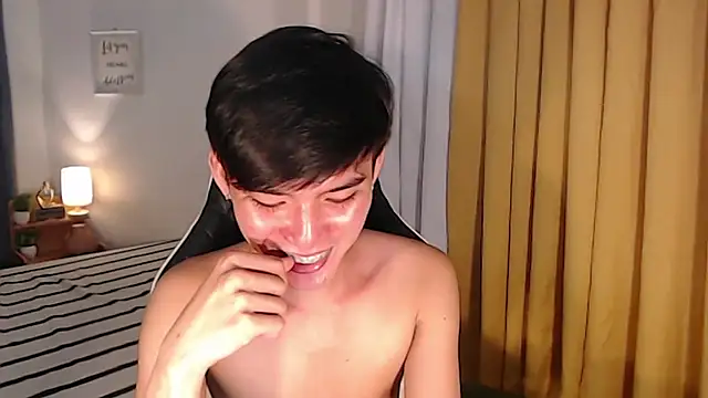 asian_dai webcam