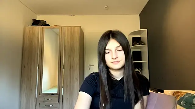 SpanishRooter webcam