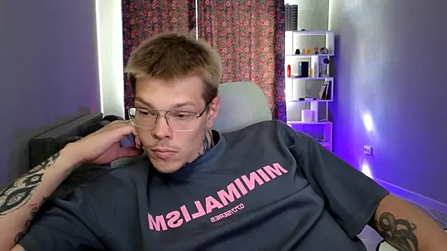 DENIS_HERE webcam