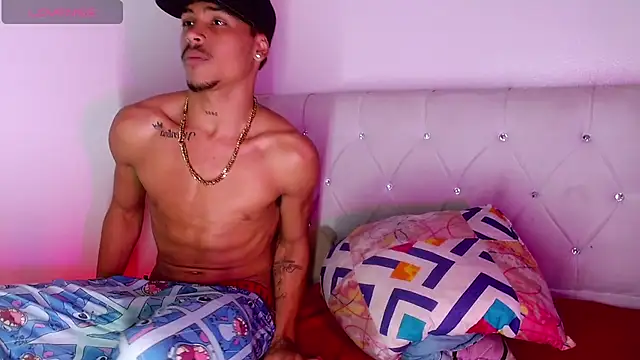 Angel_foxc13 webcam