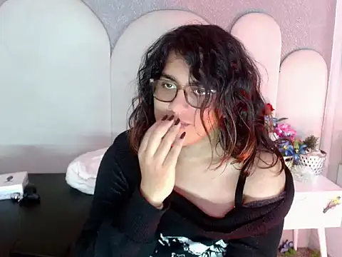 jessie_dark30 webcam