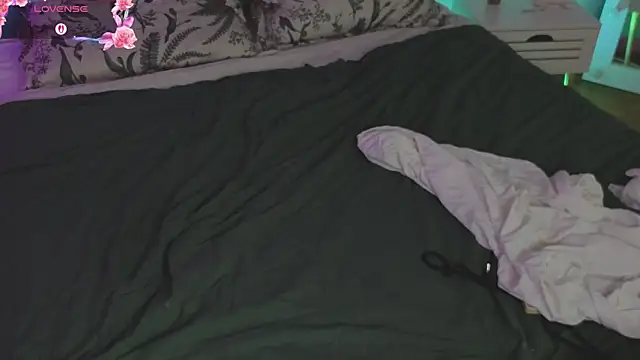 L1ittle_kitty_ webcam
