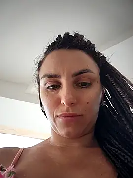 Izabella_Bella webcam