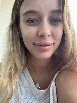 enjoy_my_beauty webcam