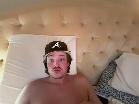 LunaLovesLeo webcam