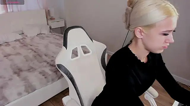 ChloexBarbie webcam