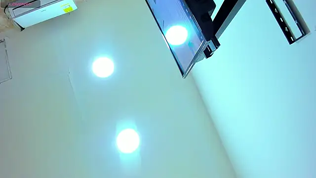 Miiahbunny_ webcam