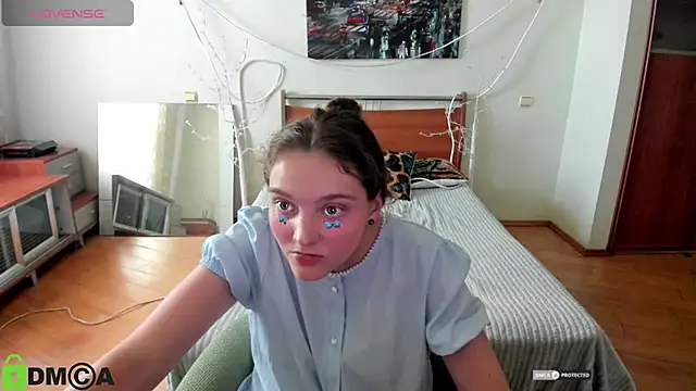 CordeliaJones webcam
