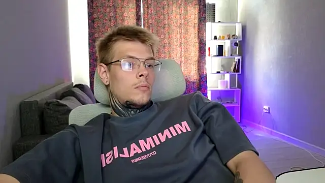 DENIS_HERE webcam