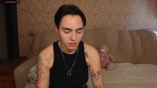 Lilihere_ webcam