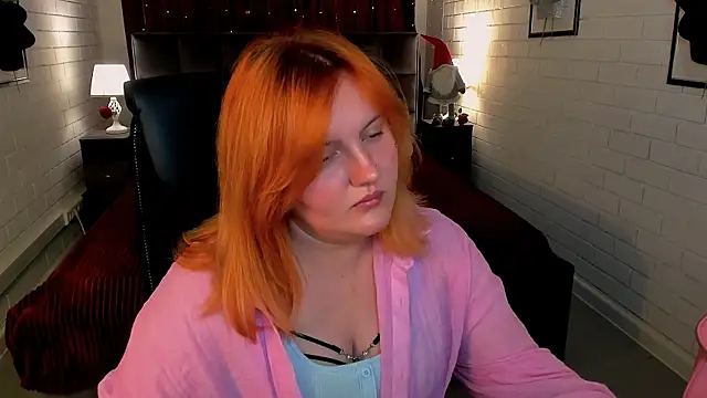KathyBriggs live cam on StripChat